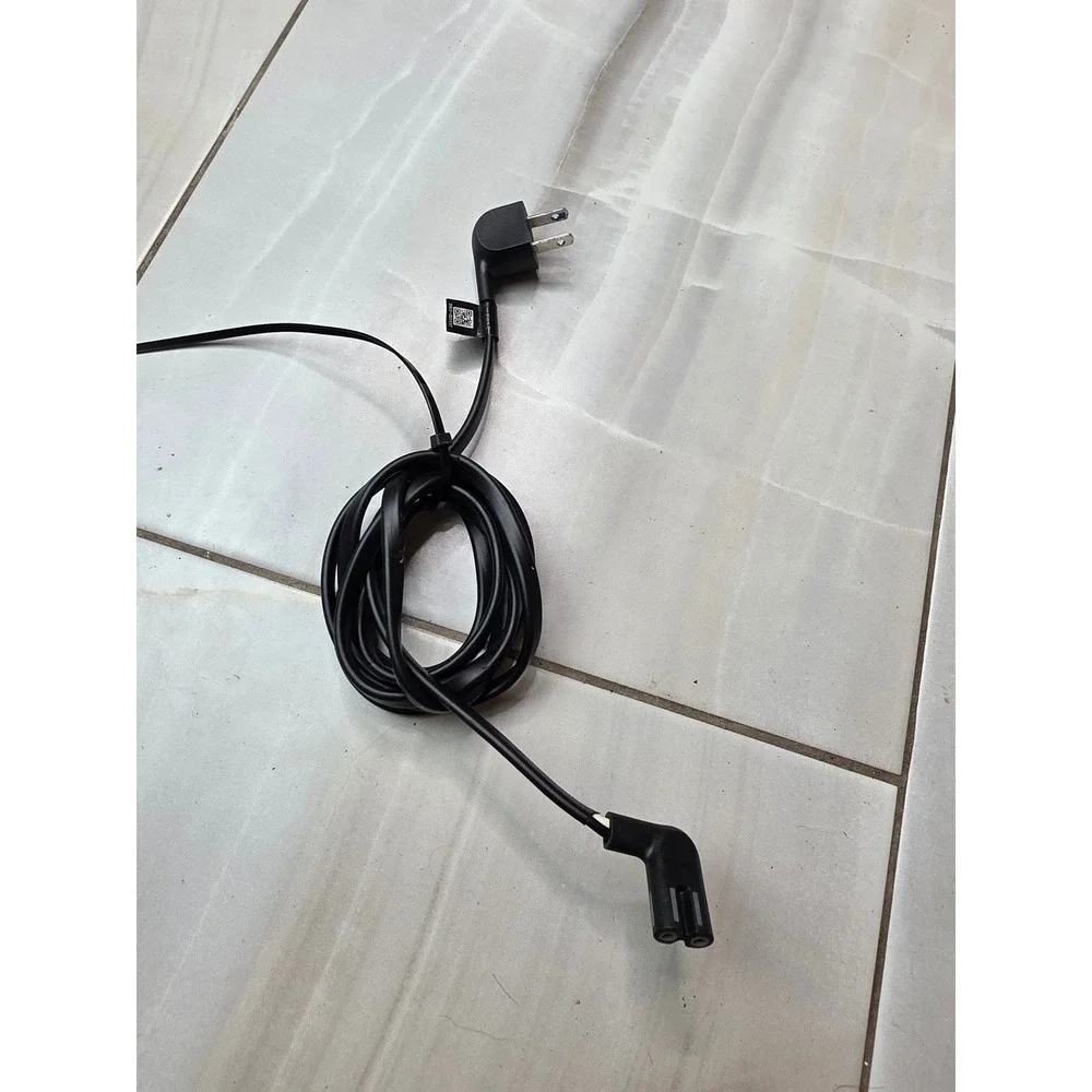 Honglin HL-028V 2-Prong Right Angle Power Cord C7 Non-Polarized 7A 125V Black A4